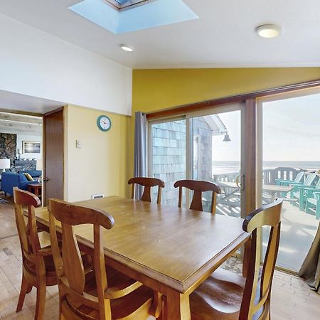 Seadrifter Oceanfront Beach House Seal Rock Kültér fotó