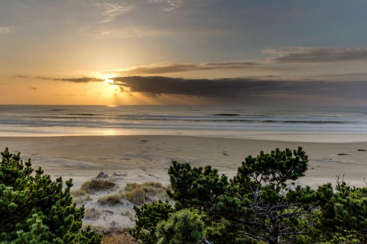 Seadrifter Oceanfront Beach House Seal Rock Kültér fotó